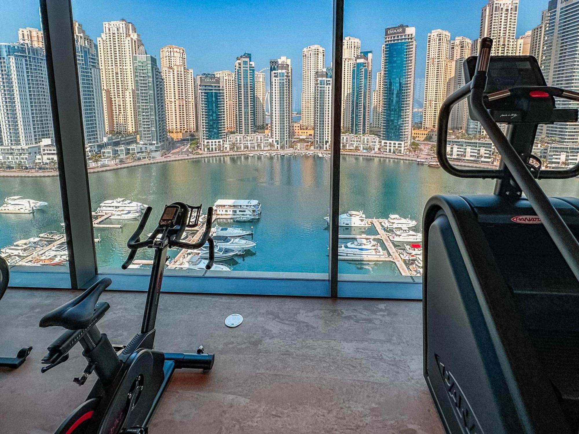 Vida Dubai Marina & Yacht Club , Hotel And Residences , Luxurious 2Br Exterior photo